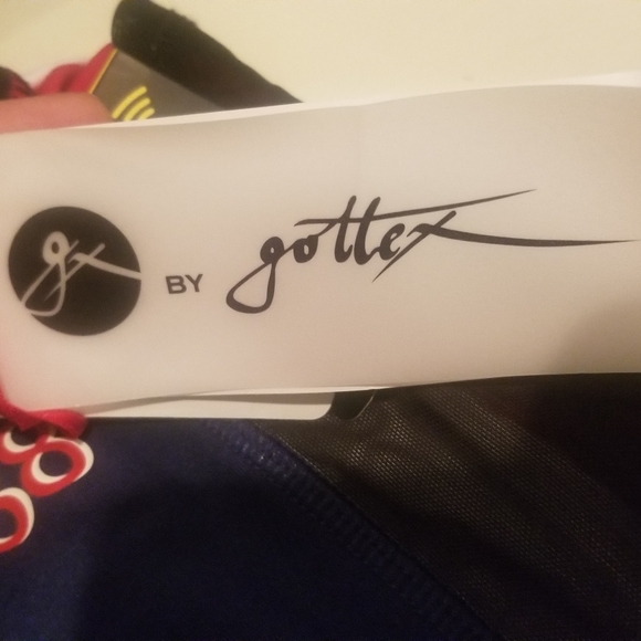 BRAND NEW | Workout leggings with phone pocket - Picture 1 of 5